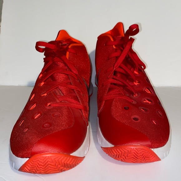 NWOB Nike Men's Zoom Red Hyper quickness 2015 Basketball Shoes - Picture 3 of 12